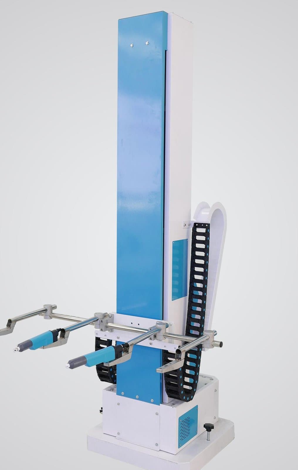 KBE-R100 reciprocator with automatic spray guns